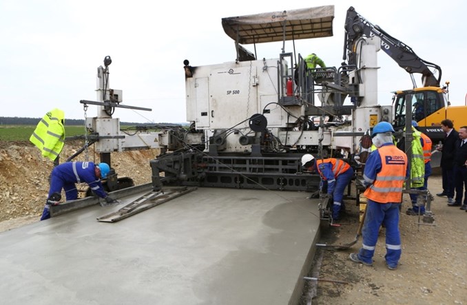 Uk Adaj Beton Pierwsza Wojew Dzka Droga Betonowa Bliska Fina U