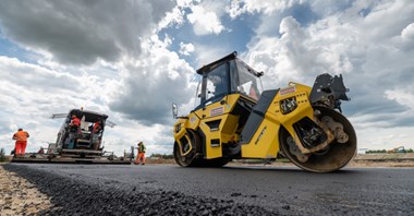 W transporcie brak zleceń, w budownictwie brak cen. Nowa rzeczywistość po COVID-19