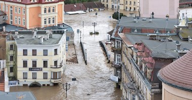 100-proc. dotacja na odbudowę dróg po powodzi