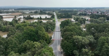 Krapkowice. Odbudują infrastrukturę zniszczoną przez powódź  